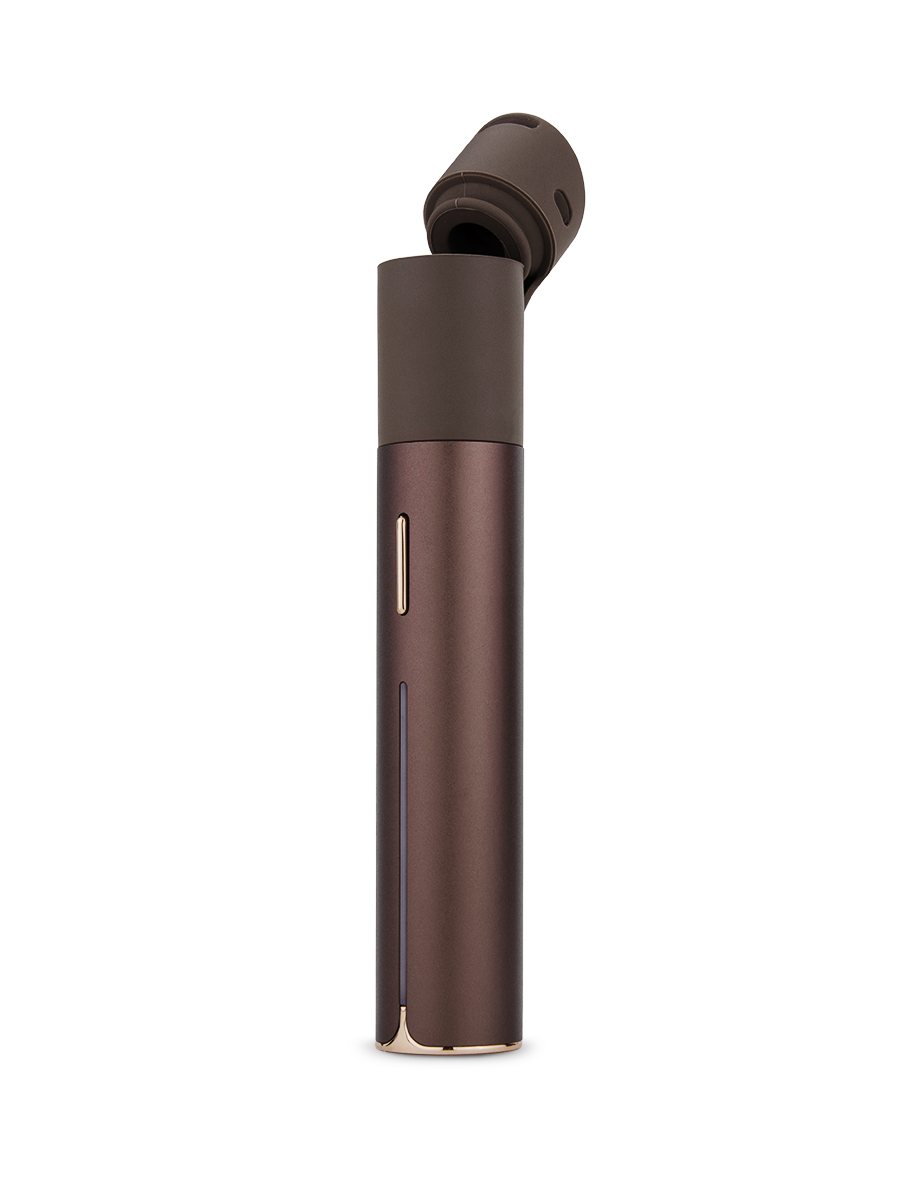 top of Pivot dab pen removed from the dab pen battery
